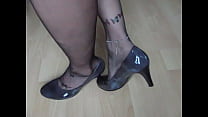 best cebu patent leather pumps nylons and anklet shoeplay and dangling by isabellesandrine best